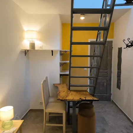 Dieu Be Guest house Nice